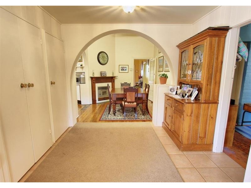 181 Edward Street, Wagga Wagga NSW 2650