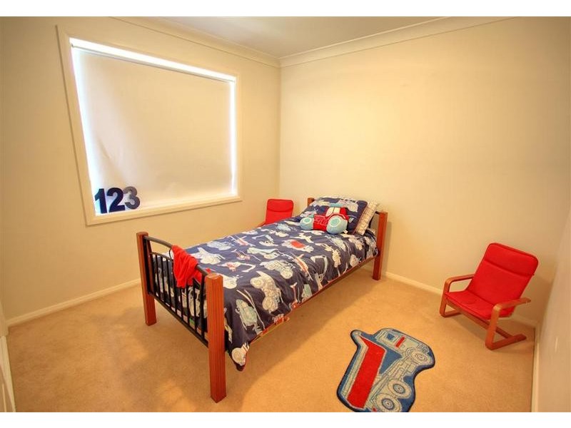 9 Teak Close, Forest Hill NSW 2651