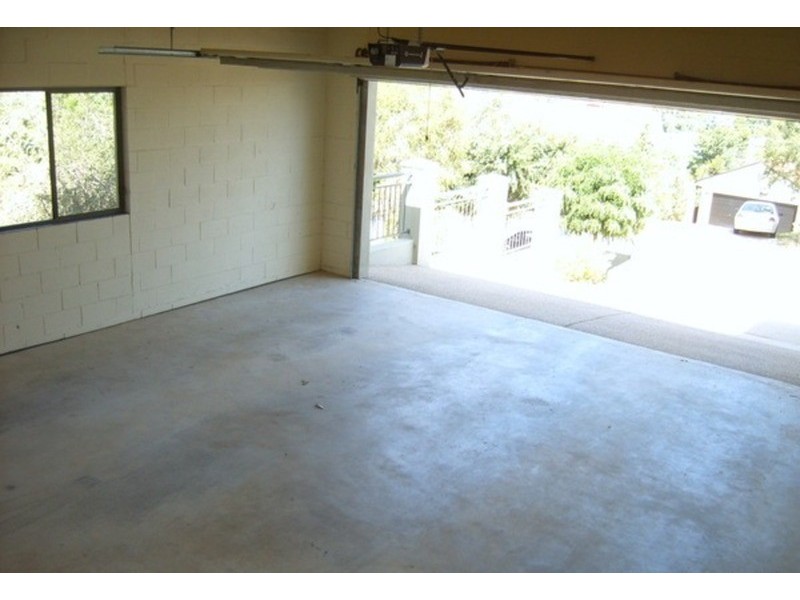 71 Simkin Crescent, Kooringal NSW 2650