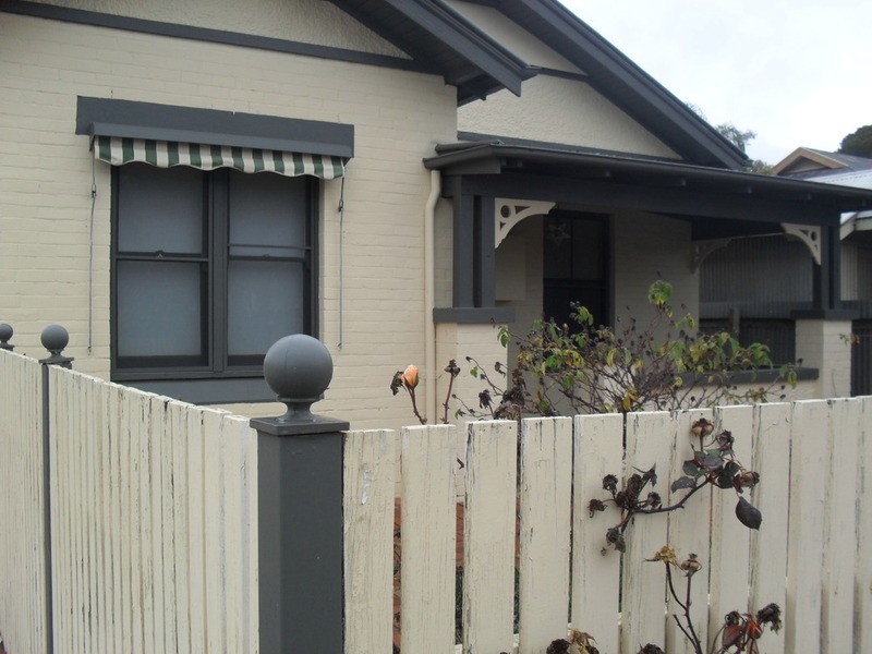 1 Fox Street, Wagga Wagga NSW 2650