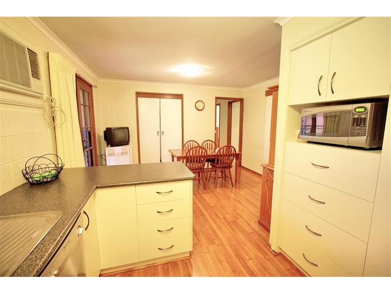 1 Ilex Street, Wagga Wagga NSW 2650
