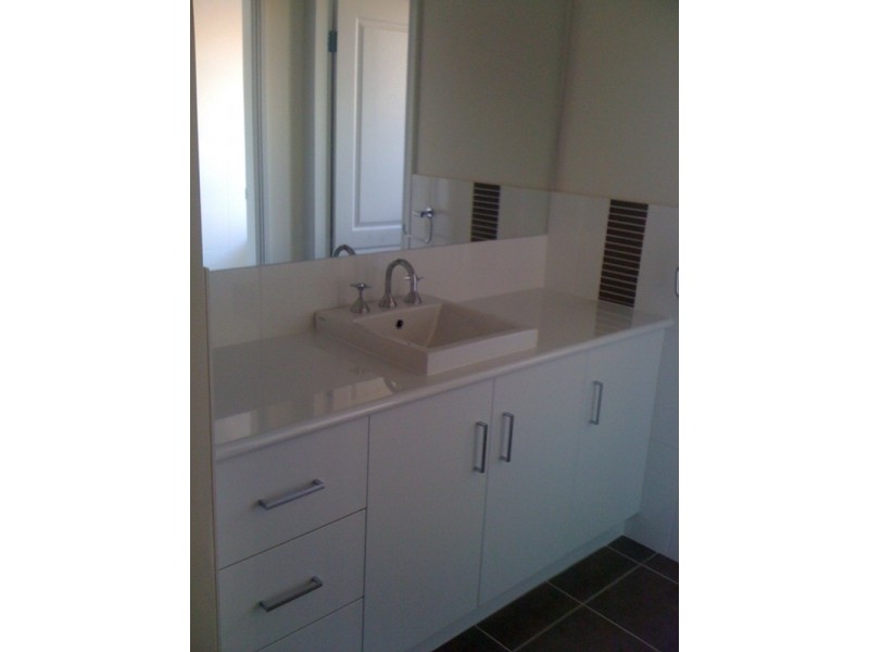 78 Kaloona Drive, Bourkelands NSW 2650