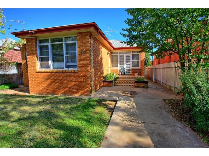 112 Docker Street, Wagga Wagga NSW 2650