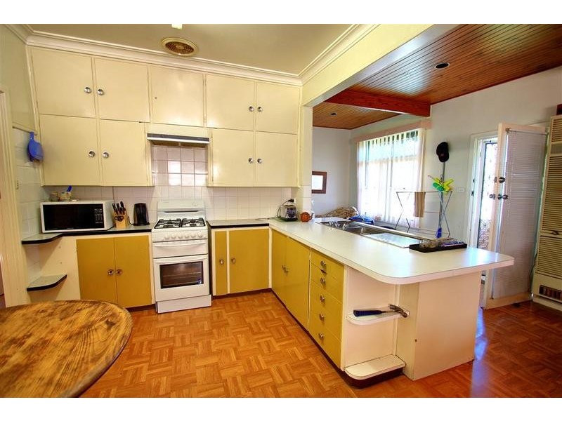 112 Docker Street, Wagga Wagga NSW 2650