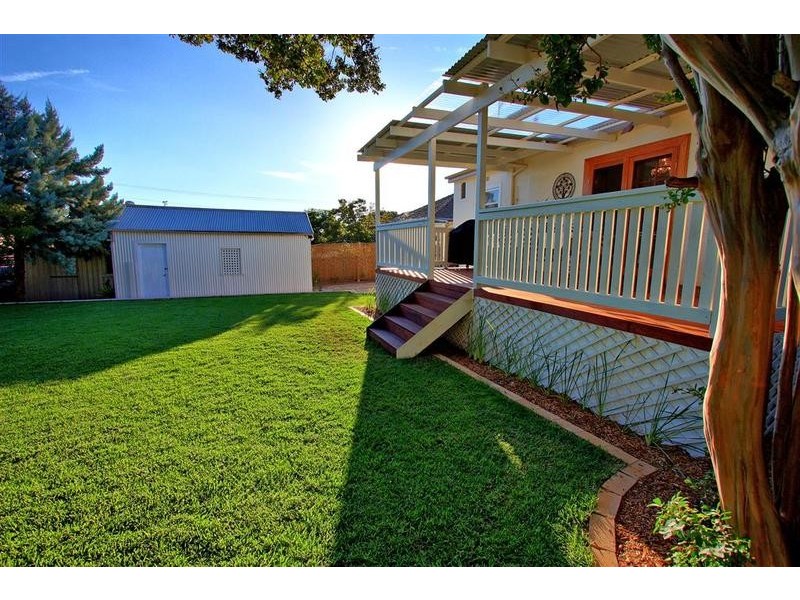 40 Wooden Street, Turvey Park NSW 2650