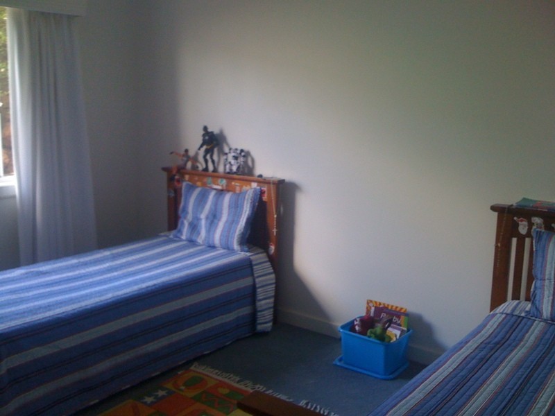 6 Lyndoch Place, Bourkelands NSW 2650