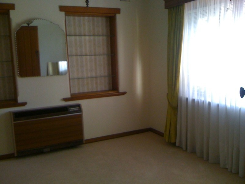 6 Docker Street, Wagga Wagga NSW 2650