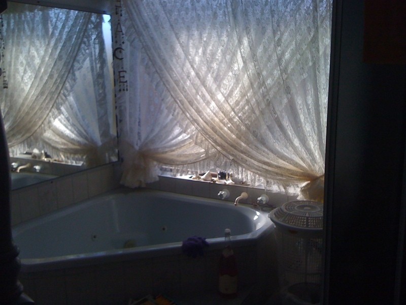 24 Amaroo Crescent, Kooringal NSW 2650