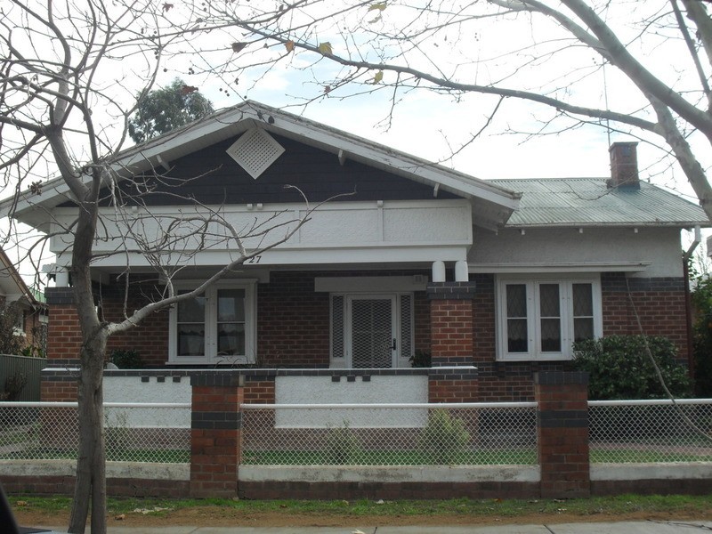 27 Marns Street, Wagga Wagga NSW 2650