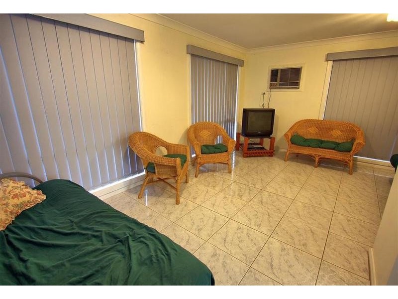 22 Eldershaw Drive, Forest Hill NSW 2651