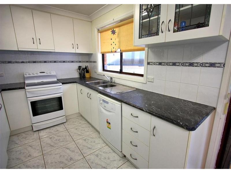 22 Eldershaw Drive, Forest Hill NSW 2651