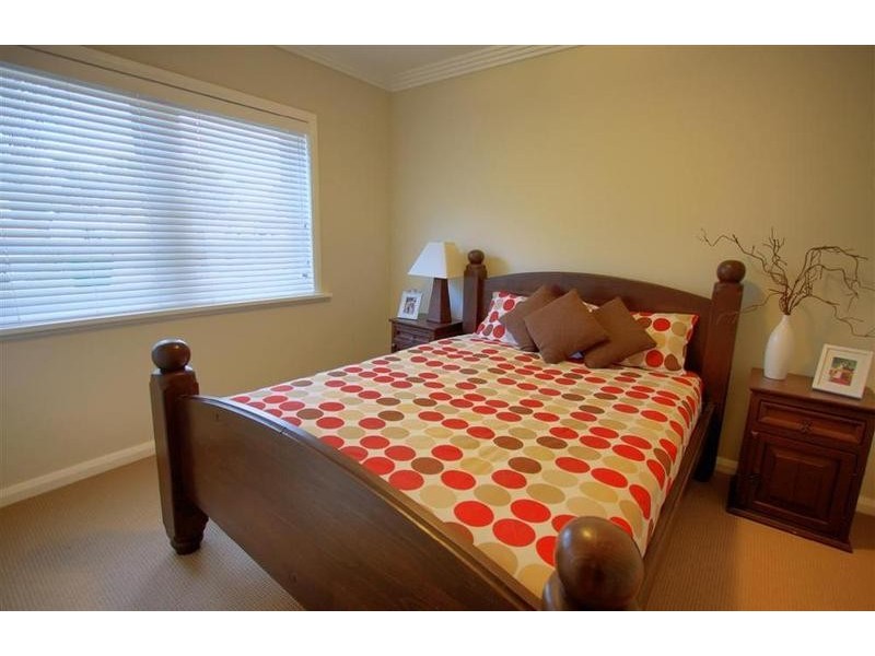 63 Urana Street, Turvey Park NSW 2650