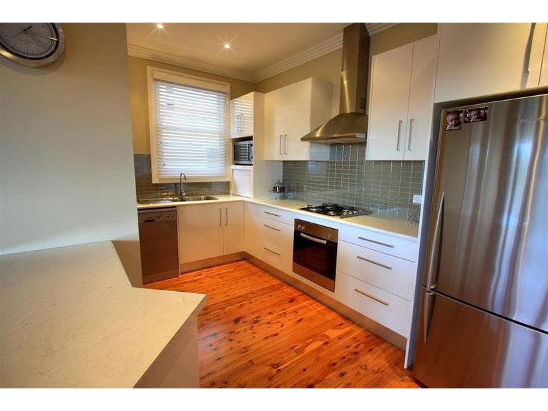 63 Urana Street, Turvey Park NSW 2650