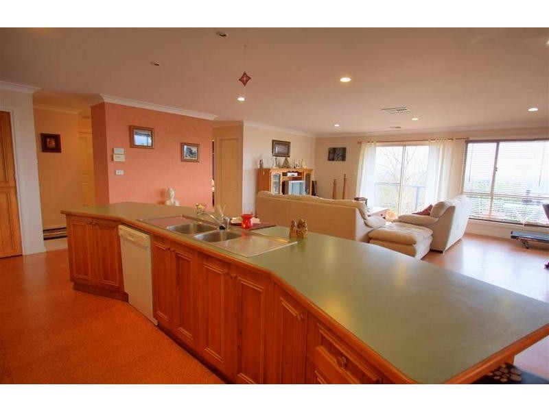 45  Andrews Avenue, Wagga Wagga NSW 2650