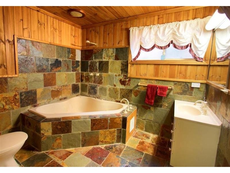 45  Andrews Avenue, Wagga Wagga NSW 2650