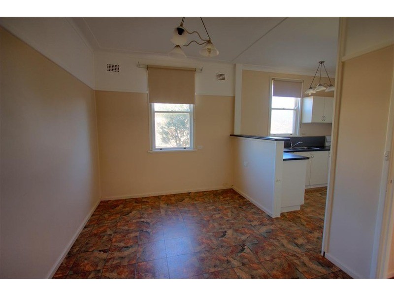 26 Northcott Parade, Mount Austin NSW 2650