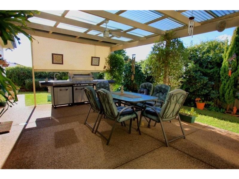 21 Yarrawah Crescent, Bourkelands NSW 2650