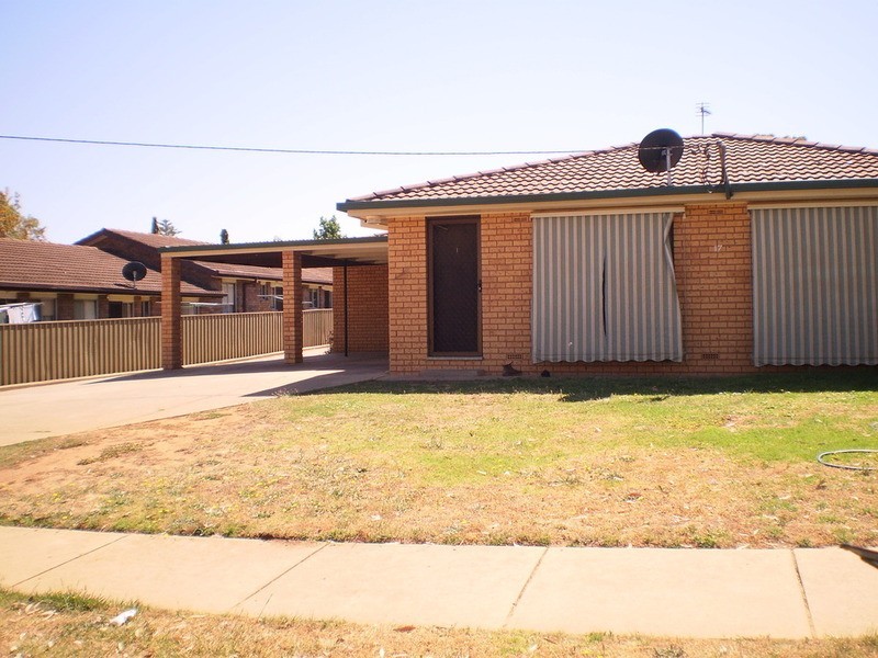 3/17 Nordlingen Drive, Wagga Wagga NSW 2650