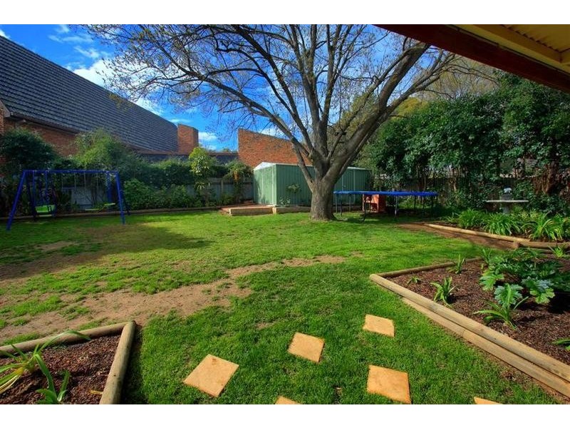 25 Kilpatrick Street, Kooringal NSW 2650