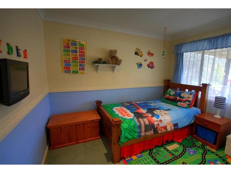 25 Kilpatrick Street, Kooringal NSW 2650