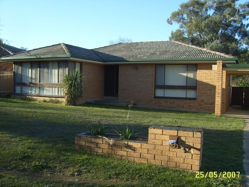 35 Walana Crescent, Wagga Wagga NSW 2650
