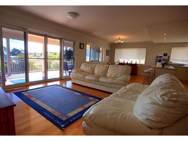 46 Kansas Drive, Wagga Wagga NSW 2650