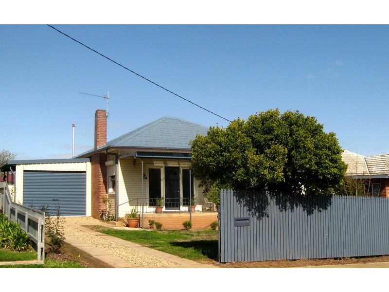 146 Fernleigh Road, Wagga Wagga NSW 2650