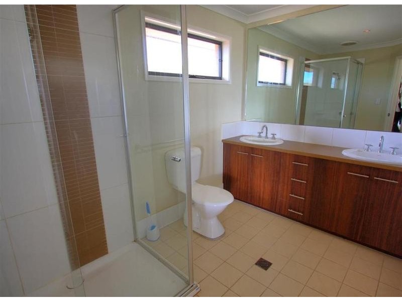 529 Mitchell Road, Lake Albert NSW 2650