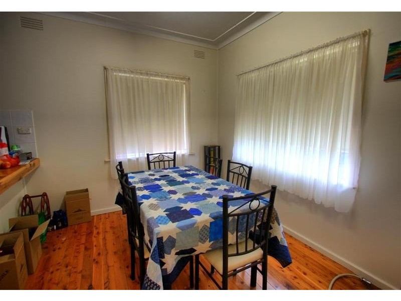 18 Campbell Place, Wagga Wagga NSW 2650