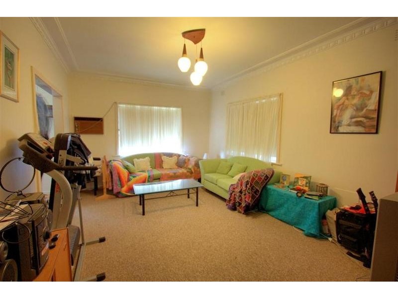 18 Campbell Place, Wagga Wagga NSW 2650