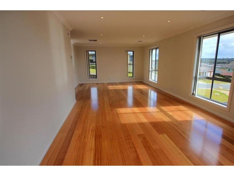 1/31 Werribee Road, Bourkelands NSW 2650