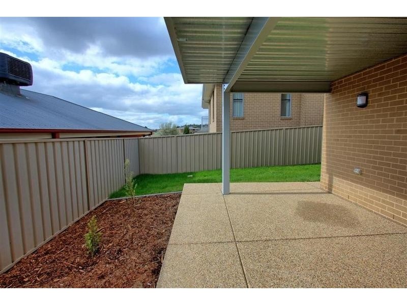 1/31 Werribee Road, Bourkelands NSW 2650