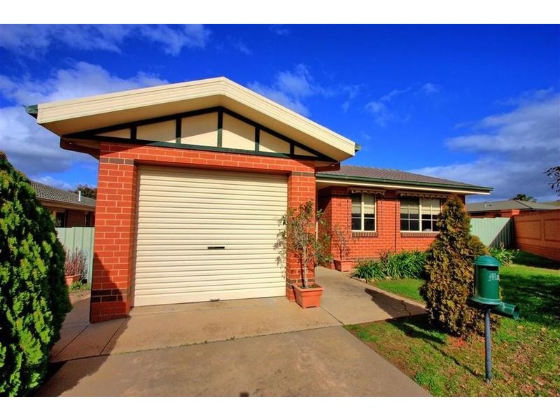 45 Giraween Mews, Glenfield Park NSW 2650