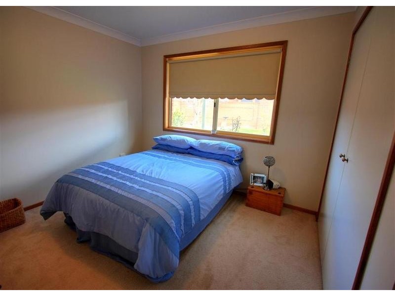 45 Giraween Mews, Glenfield Park NSW 2650