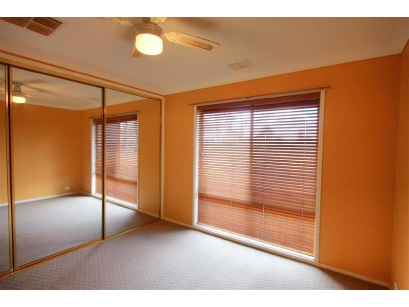 32 Iverach Street, Coolamon NSW 2701