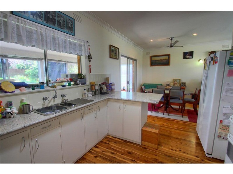 72 Meadow Street, Kooringal NSW 2650
