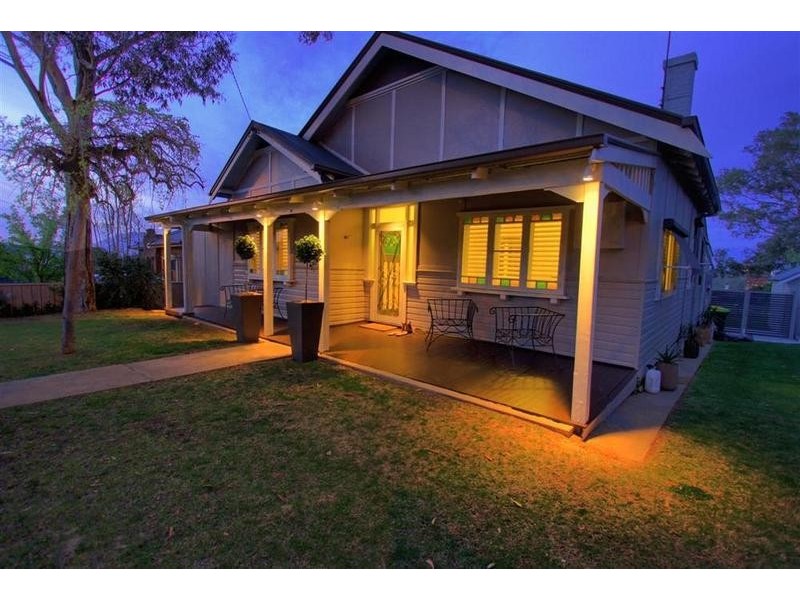 31 Athol Street, Turvey Park NSW 2650