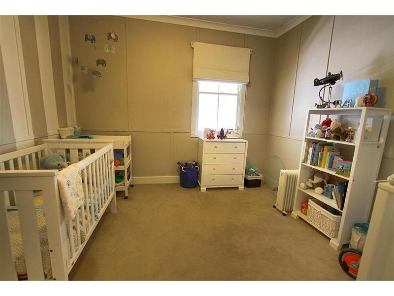 31 Athol Street, Turvey Park NSW 2650