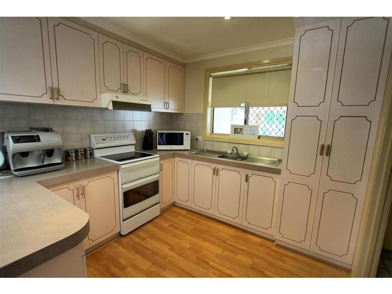 1 Chambers Place, Wagga Wagga NSW 2650