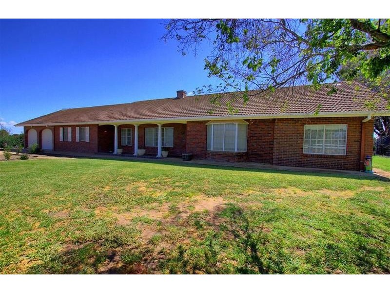 1 Pattersons Road, Wagga Wagga NSW 2650