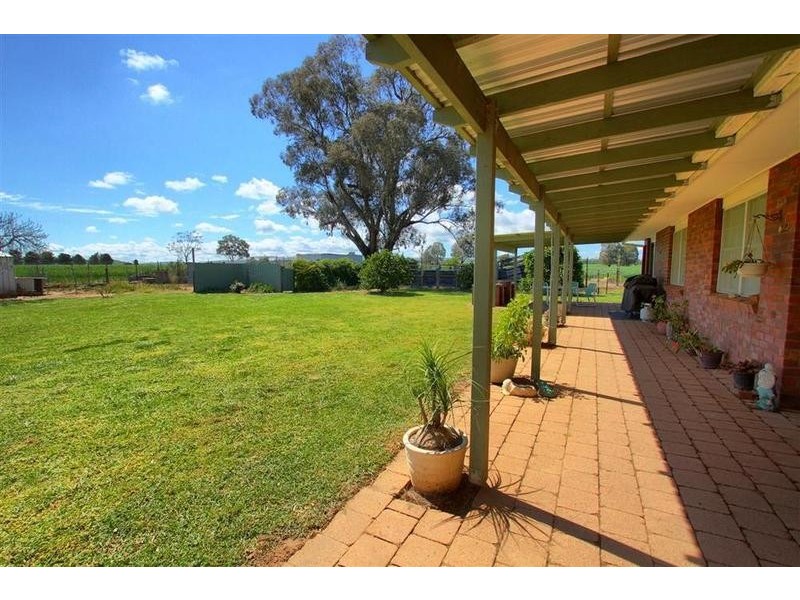 1 Pattersons Road, Wagga Wagga NSW 2650