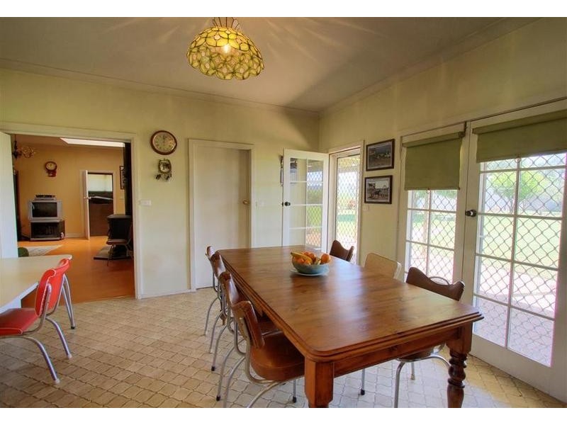 1 Pattersons Road, Wagga Wagga NSW 2650