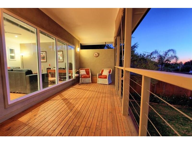 70 Mitchelmore Street, Turvey Park NSW 2650