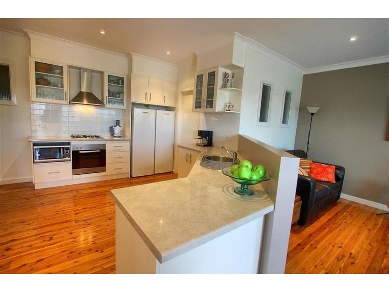 70 Mitchelmore Street, Turvey Park NSW 2650