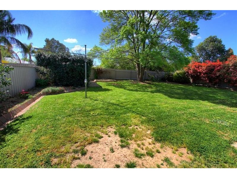 9  Melkin Place, Wagga Wagga NSW 2650