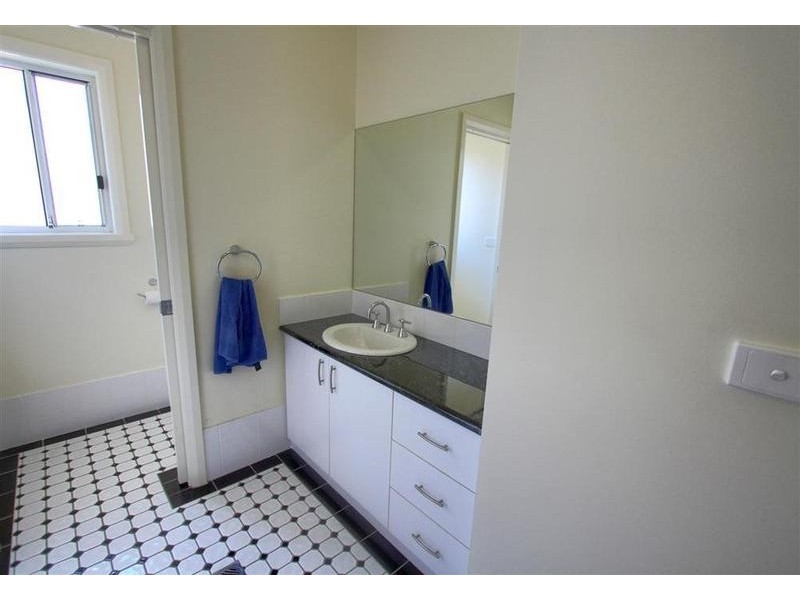 51 Yarrawah Crescent, Bourkelands NSW 2650