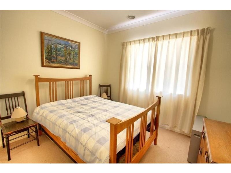 51 Yarrawah Crescent, Bourkelands NSW 2650