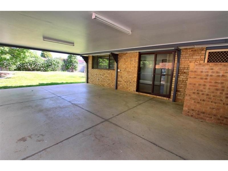 42 Crawford Street, Wagga Wagga NSW 2650