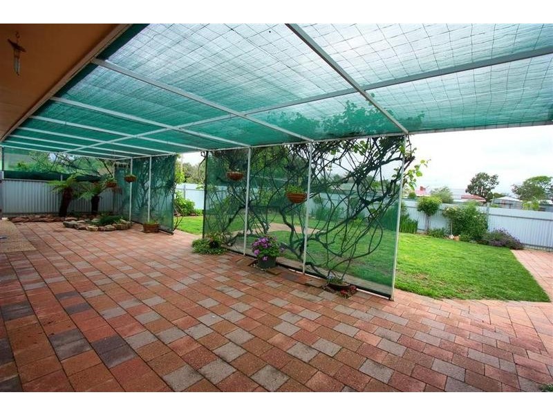 13 John Street, The Rock NSW 2655