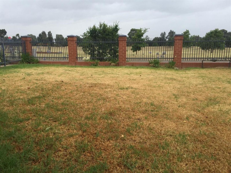 1/5 Barton Street, Lloyd NSW 2650